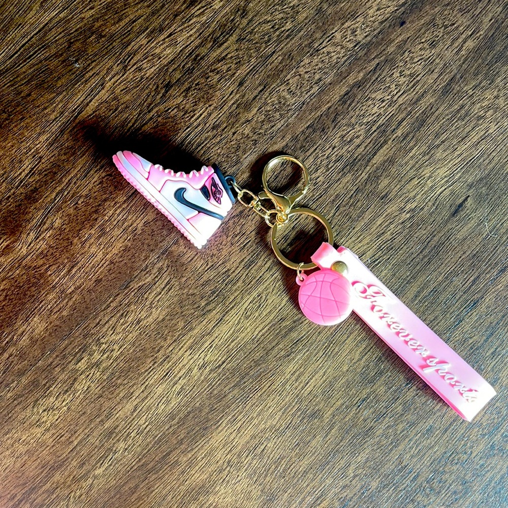 Pink Bagchain